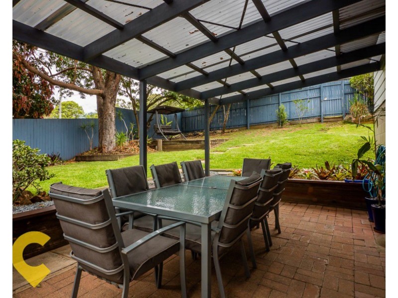 33 Queens Rd, Kingston QLD 4114