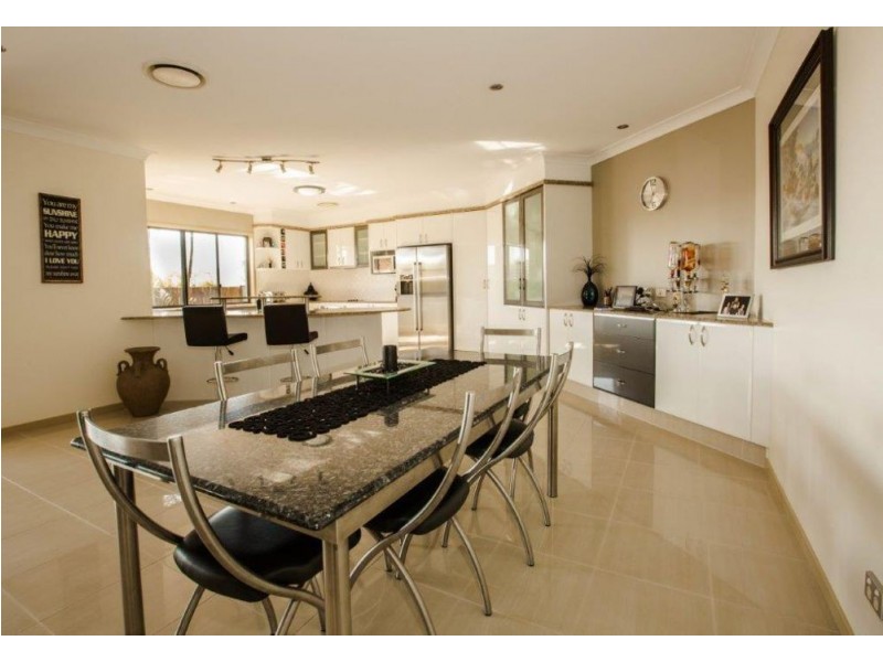 79 Rising Place, Kuraby QLD 4112