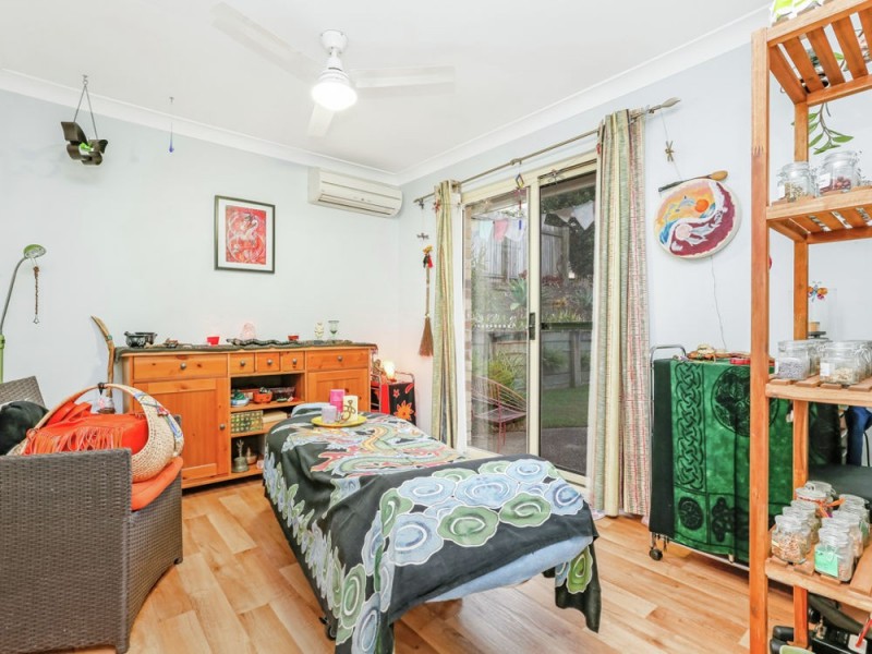 3 William Nixon Way, Edens Landing QLD 4207