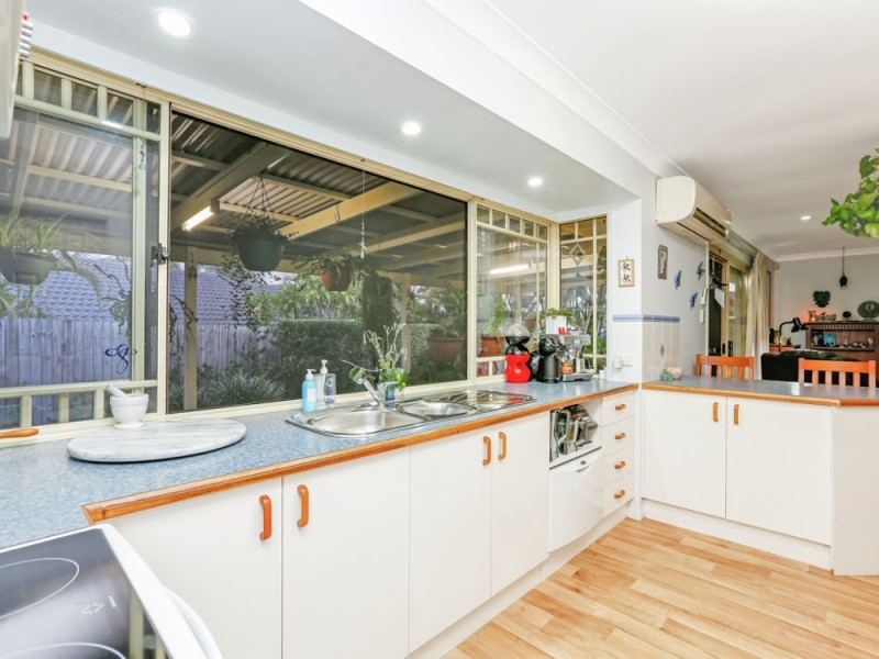 3 William Nixon Way, Edens Landing QLD 4207