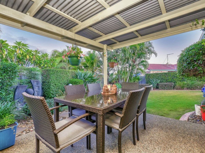 3 William Nixon Way, Edens Landing QLD 4207