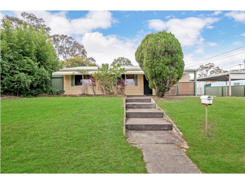 1 Hinchinbrook Avenue, Bethania QLD 4205