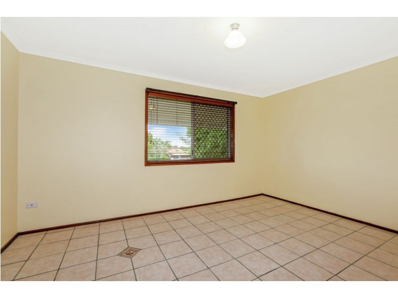 1 Hinchinbrook Avenue, Bethania QLD 4205