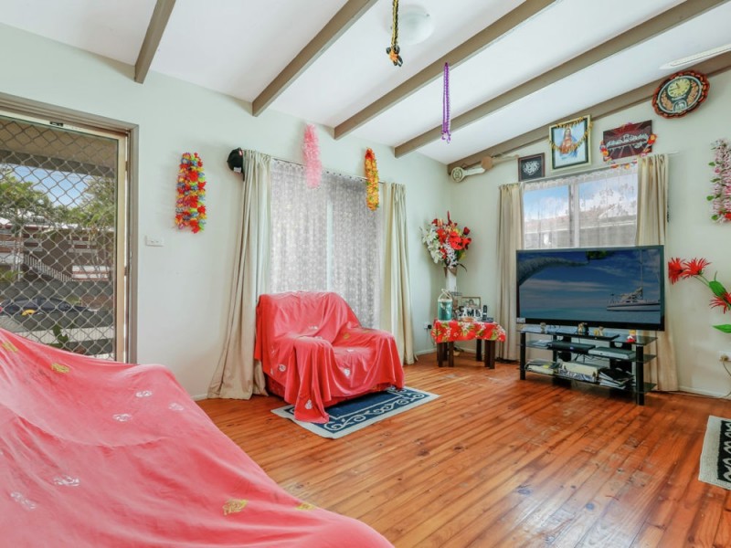 11 Orana Street, Kingston QLD 4114
