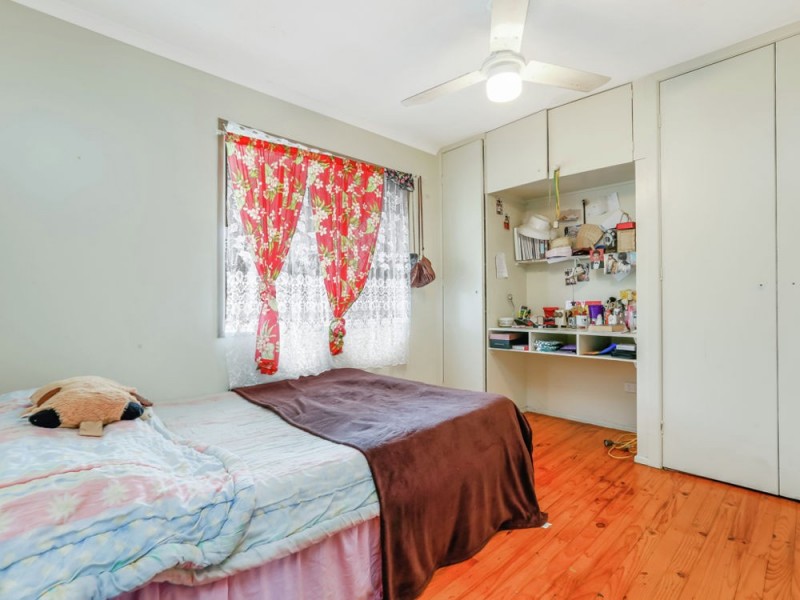 11 Orana Street, Kingston QLD 4114
