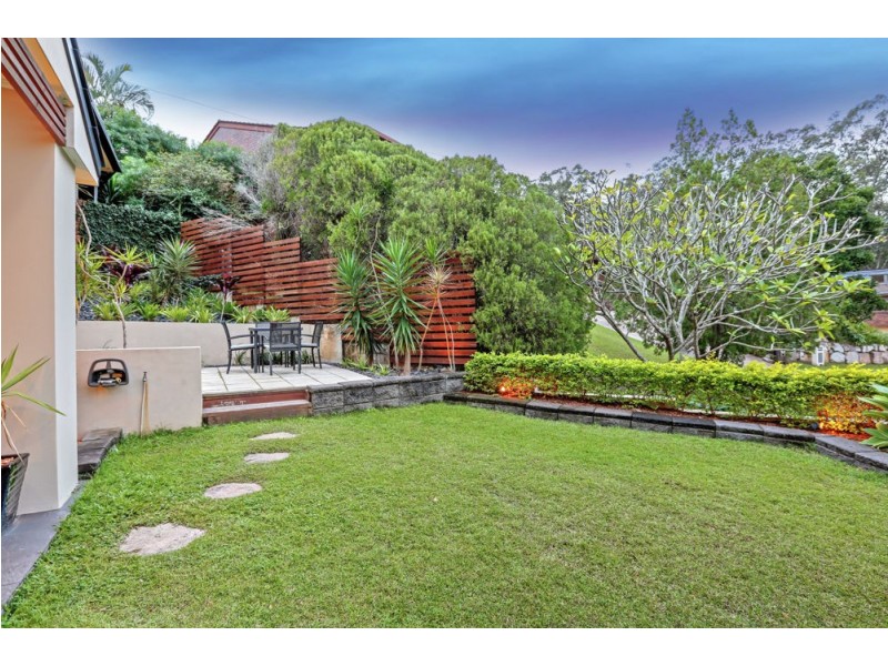 10 Wilpena Court, Springwood QLD 4127