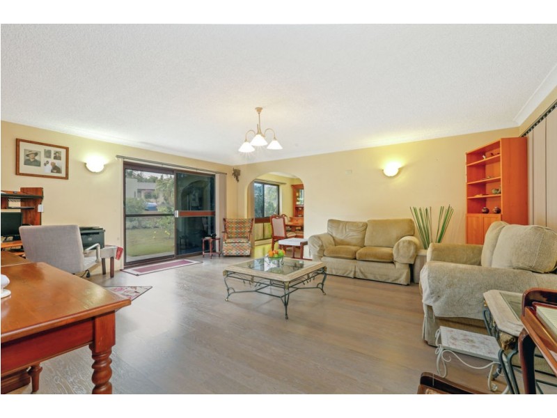 12 Juanita Grove, Springwood QLD 4127