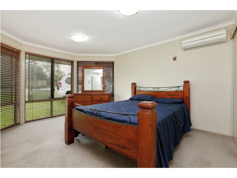 25 Laburnum Street, Woodridge QLD 4114
