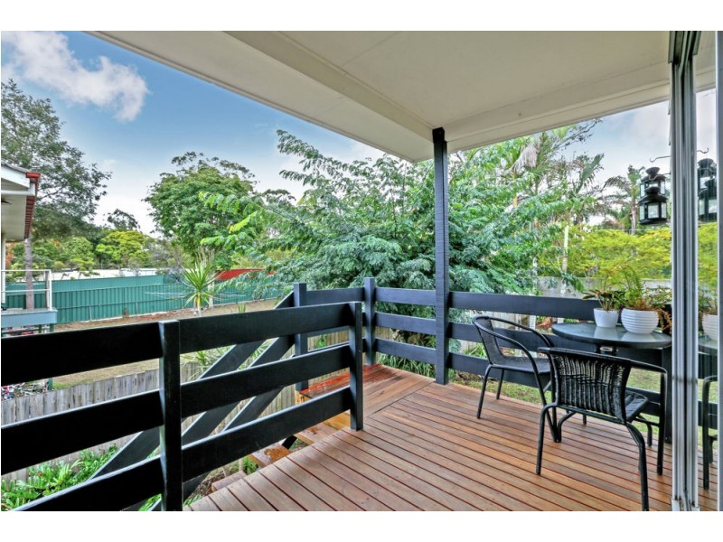 126 Jacaranda Ave, Logan Central QLD 4114