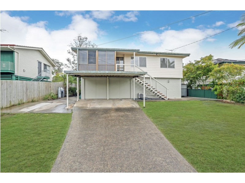 126 Jacaranda Ave, Logan Central QLD 4114