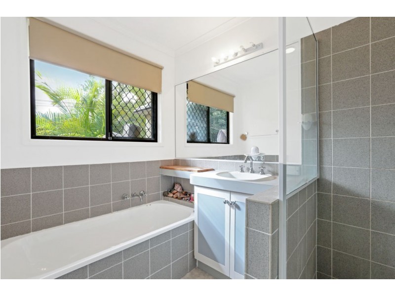 17 Voltaire Street, Shailer Park QLD 4128