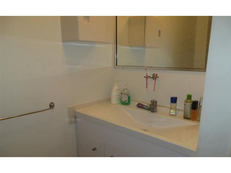 6/33 Clare Road, Kingston QLD 4114