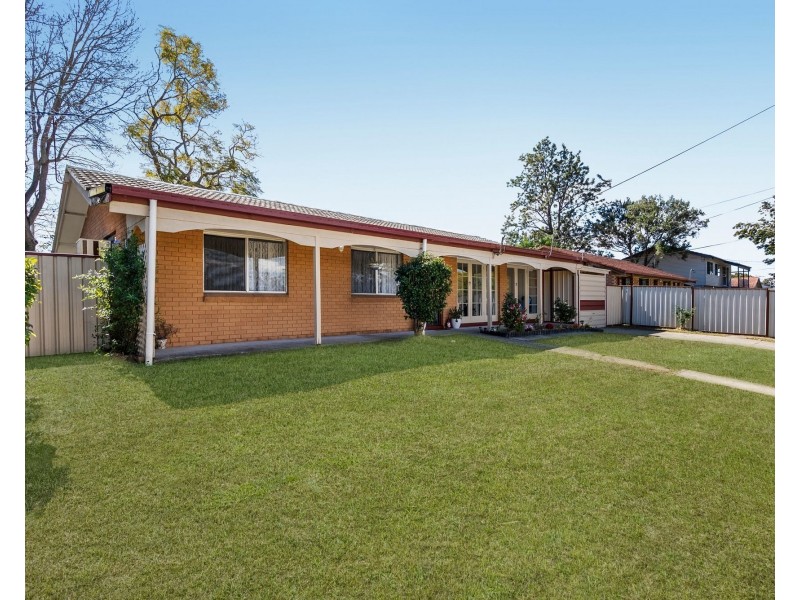 8 Paradise Road, Slacks Creek QLD 4127