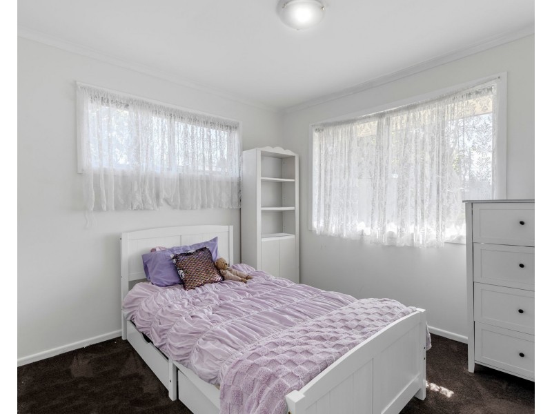 8 Paradise Road, Slacks Creek QLD 4127