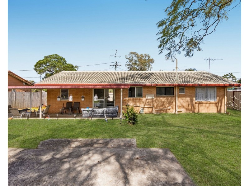 8 Paradise Road, Slacks Creek QLD 4127