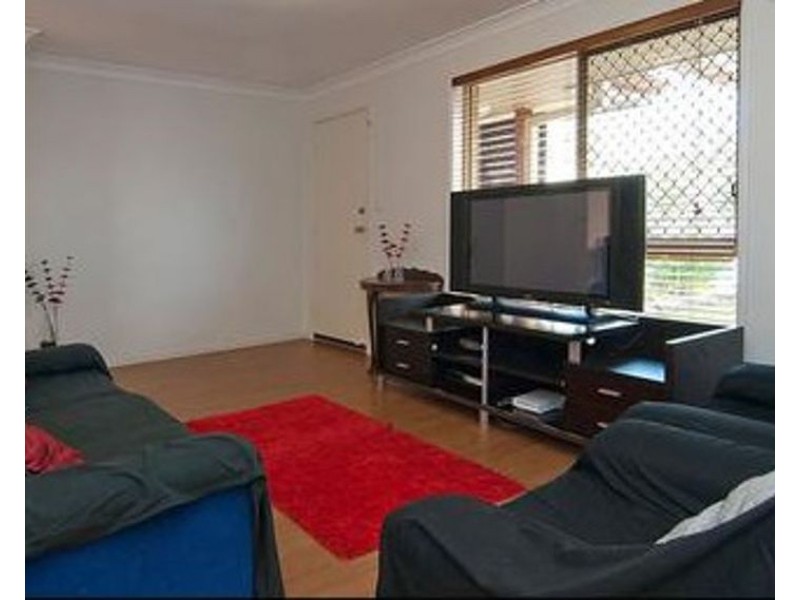 1 Solandra Circuit, Regents Park QLD 4118
