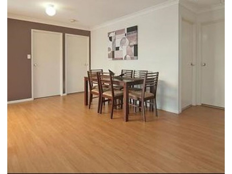 1 Solandra Circuit, Regents Park QLD 4118