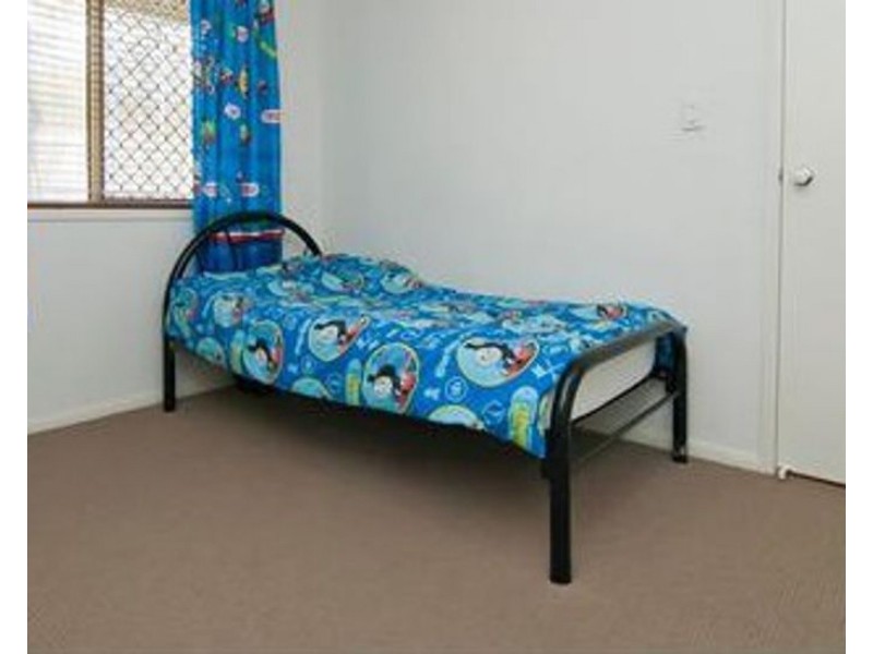 1 Solandra Circuit, Regents Park QLD 4118