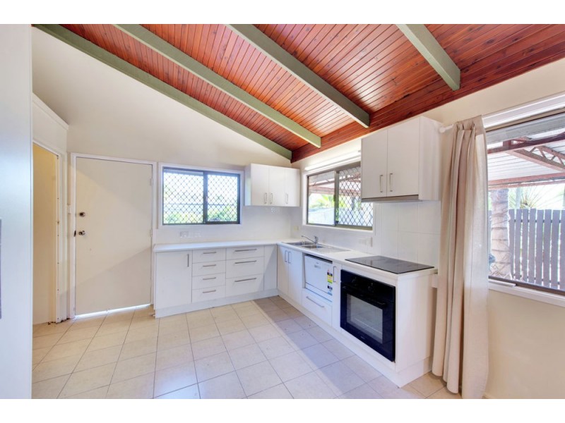 31 Monash Road, Loganlea QLD 4131