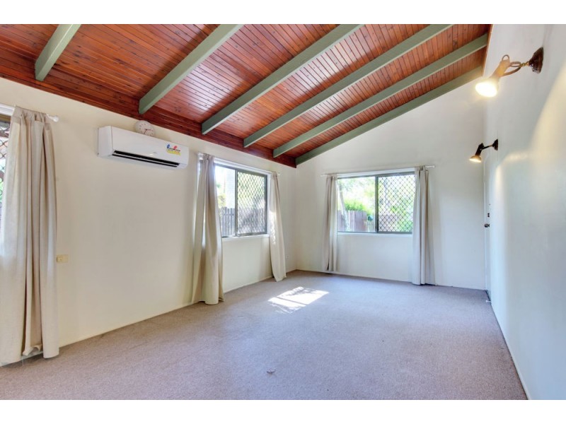 31 Monash Road, Loganlea QLD 4131