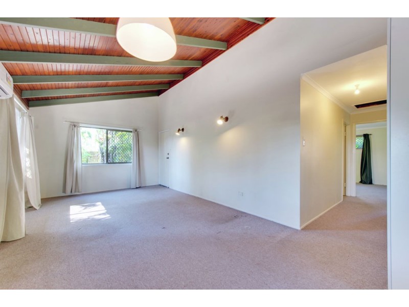 31 Monash Road, Loganlea QLD 4131