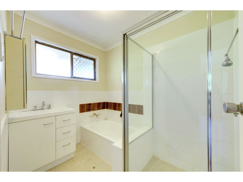 31 Monash Road, Loganlea QLD 4131