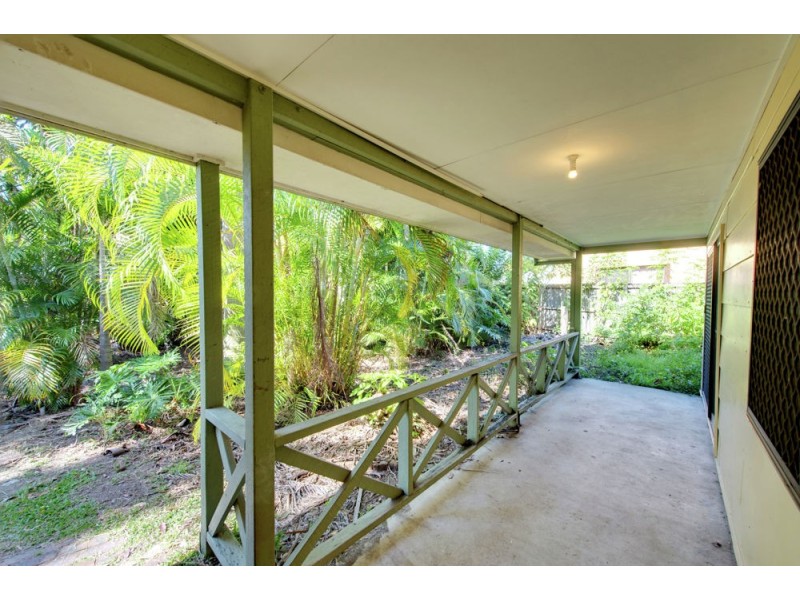 31 Monash Road, Loganlea QLD 4131