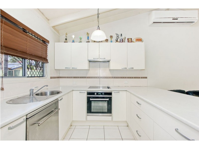 25 Dayana Street, Marsden QLD 4132