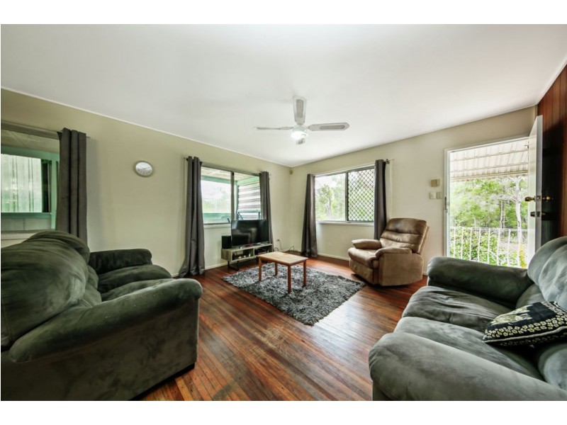 6 Brutus Street, Kingston QLD 4114