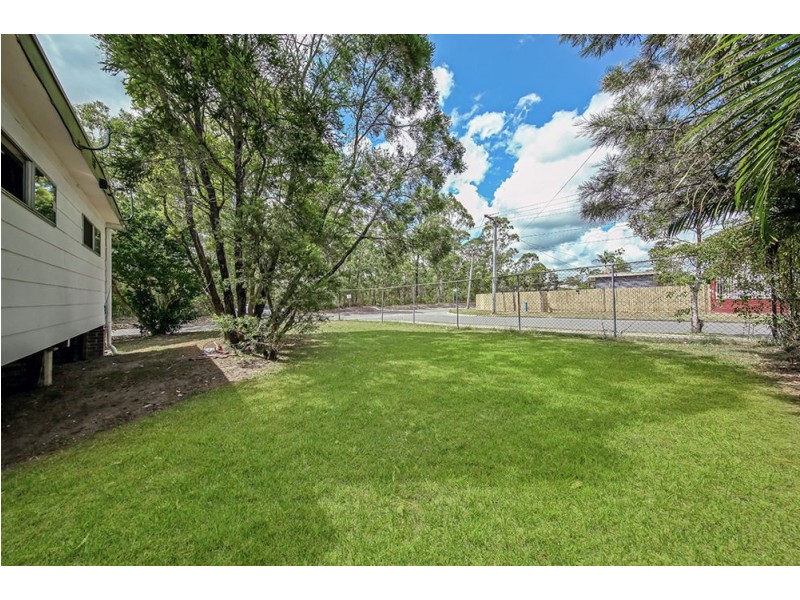 6 Brutus Street, Kingston QLD 4114