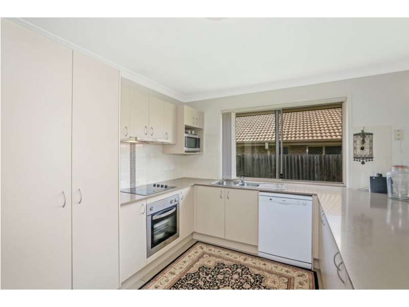 52 Alvine Drive, Eagleby QLD 4207