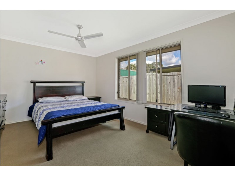 52 Alvine Drive, Eagleby QLD 4207