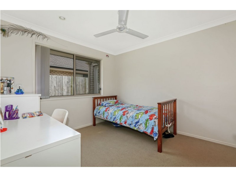 52 Alvine Drive, Eagleby QLD 4207