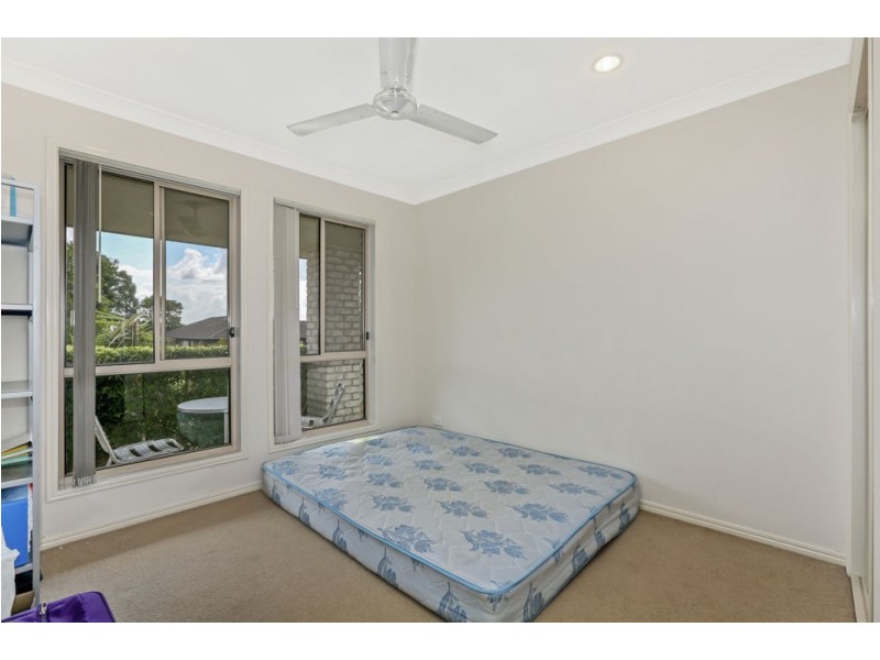 52 Alvine Drive, Eagleby QLD 4207