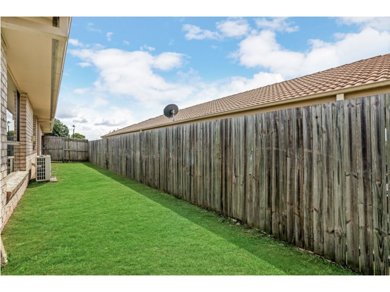 52 Alvine Drive, Eagleby QLD 4207