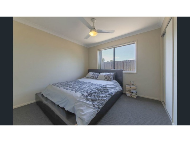 2/30 Goldcrest Drive, Upper Coomera QLD 4209