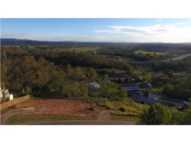 24 Rangeview Drive, Tanah Merah QLD 4128