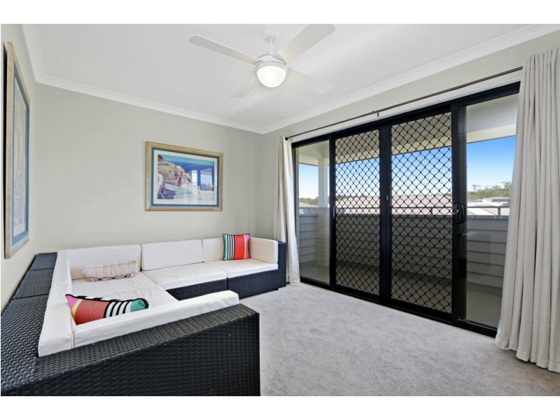 51 Burnett Drive, Holmview QLD 4207