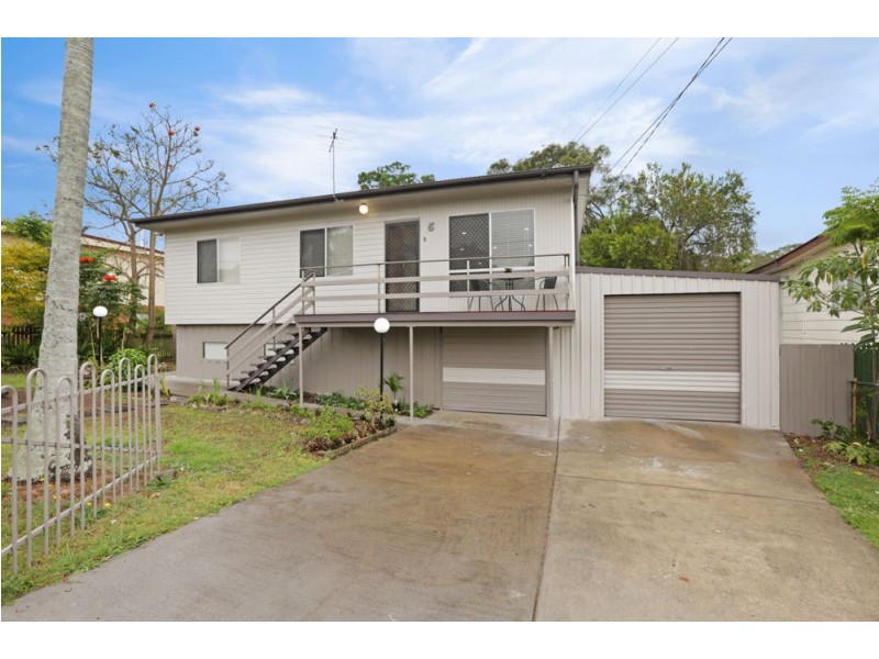 5 Poincettia Street, Kingston QLD 4114