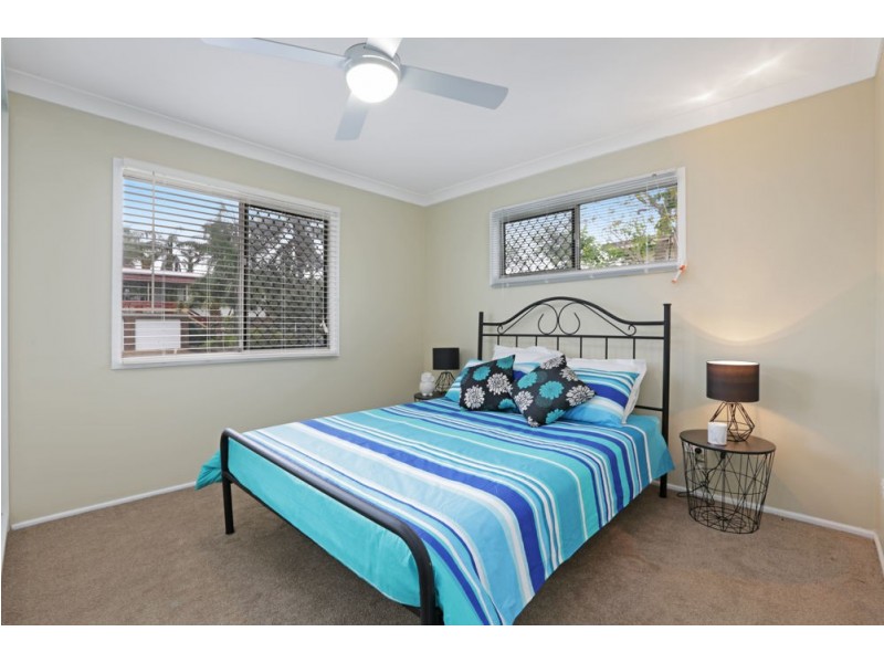 5 Poincettia Street, Kingston QLD 4114
