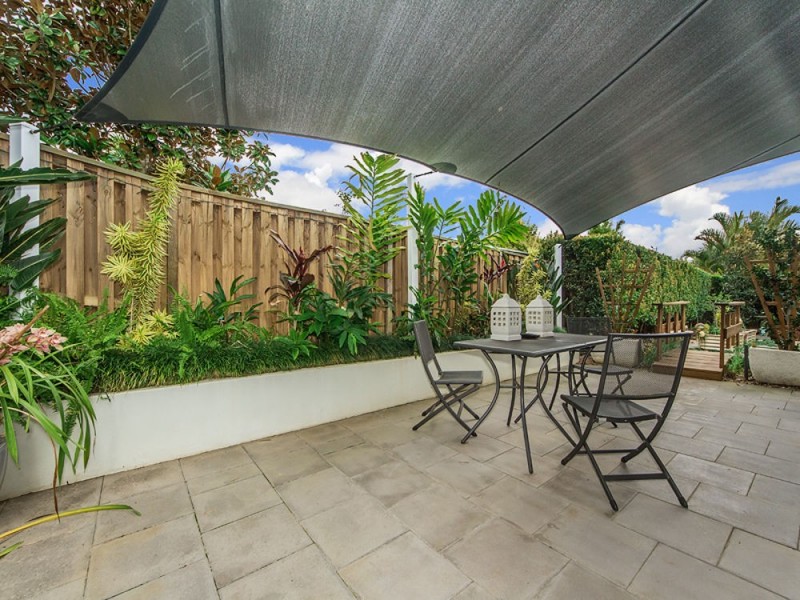 8 Pacha Close, Coomera Waters QLD 4209