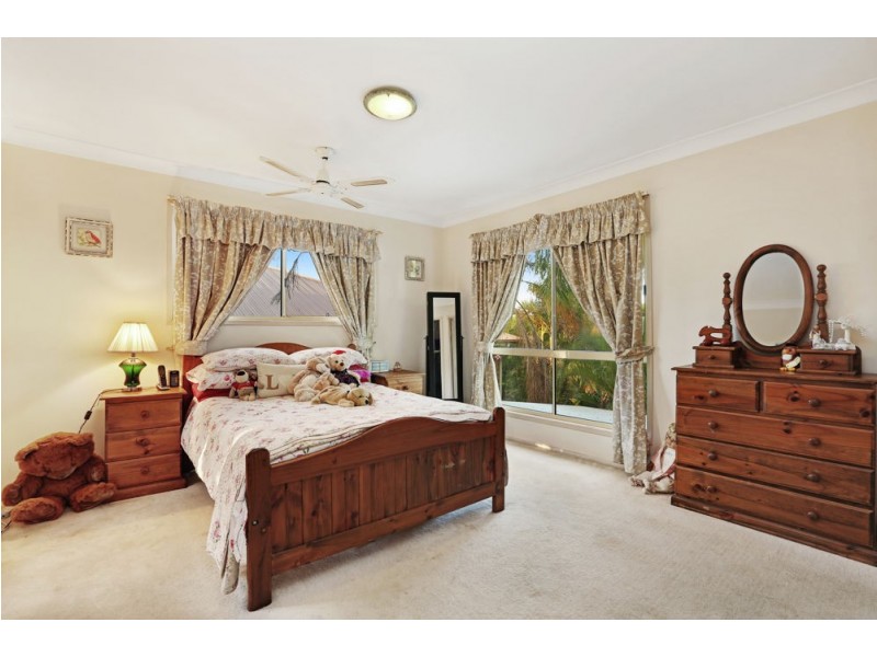 38 Cowra Street, Tanah Merah QLD 4128