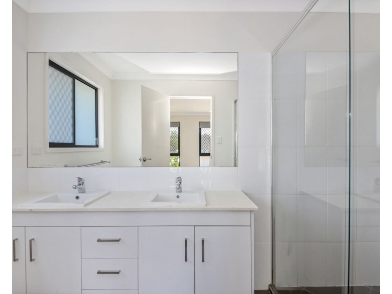 20 Darrau Ave, Yarrabilba QLD 4207