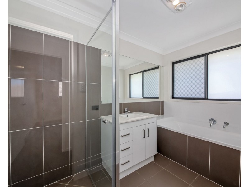 20 Darrau Ave, Yarrabilba QLD 4207