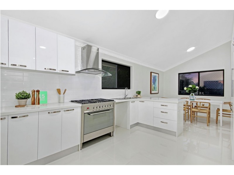 3 Kavanagh Road, Wishart QLD 4122