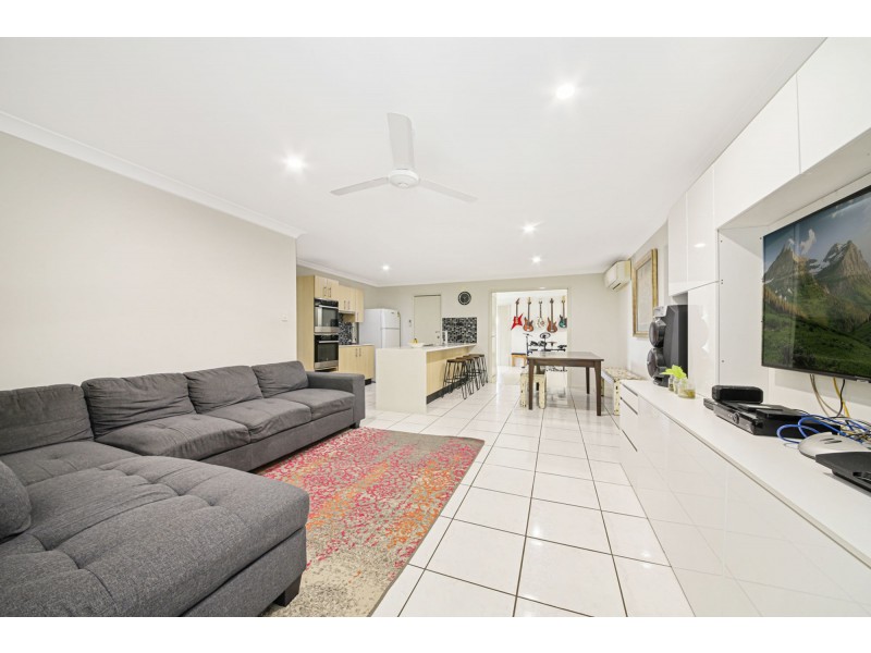 65 Bellevue Road, Goodna QLD 4300