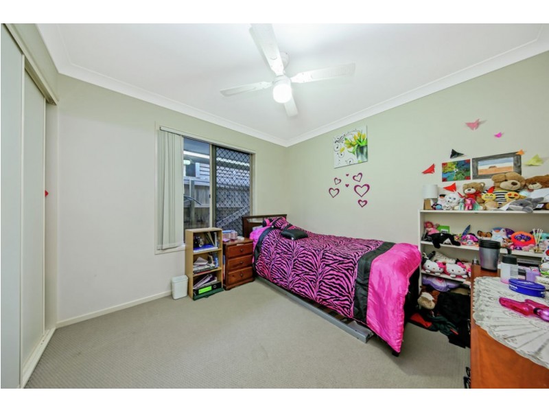 16 Shale Avenue, Logan Reserve QLD 4133