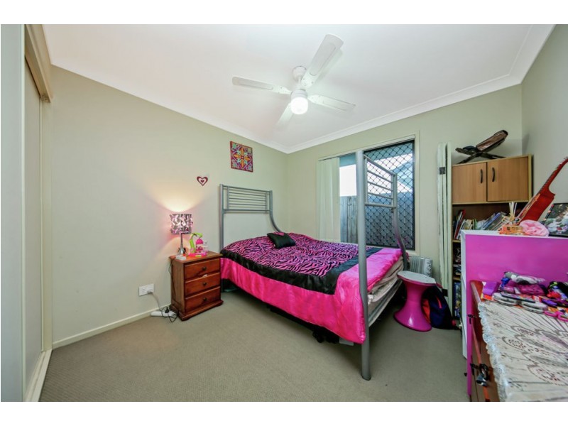 16 Shale Avenue, Logan Reserve QLD 4133