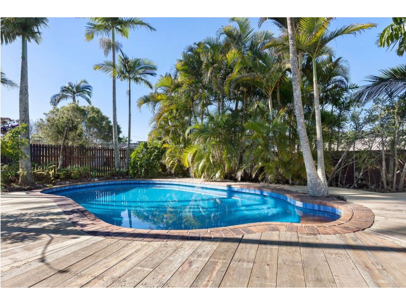 114 Barbaralla Drive, Springwood QLD 4127