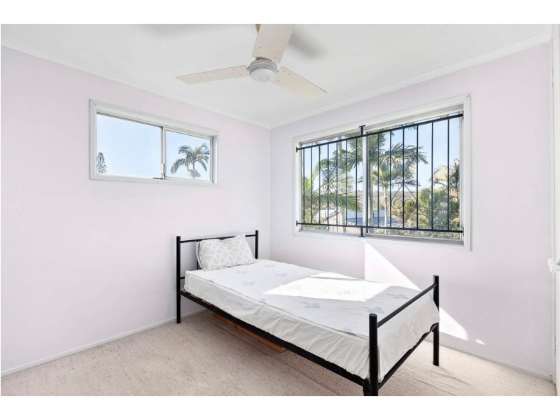 114 Barbaralla Drive, Springwood QLD 4127